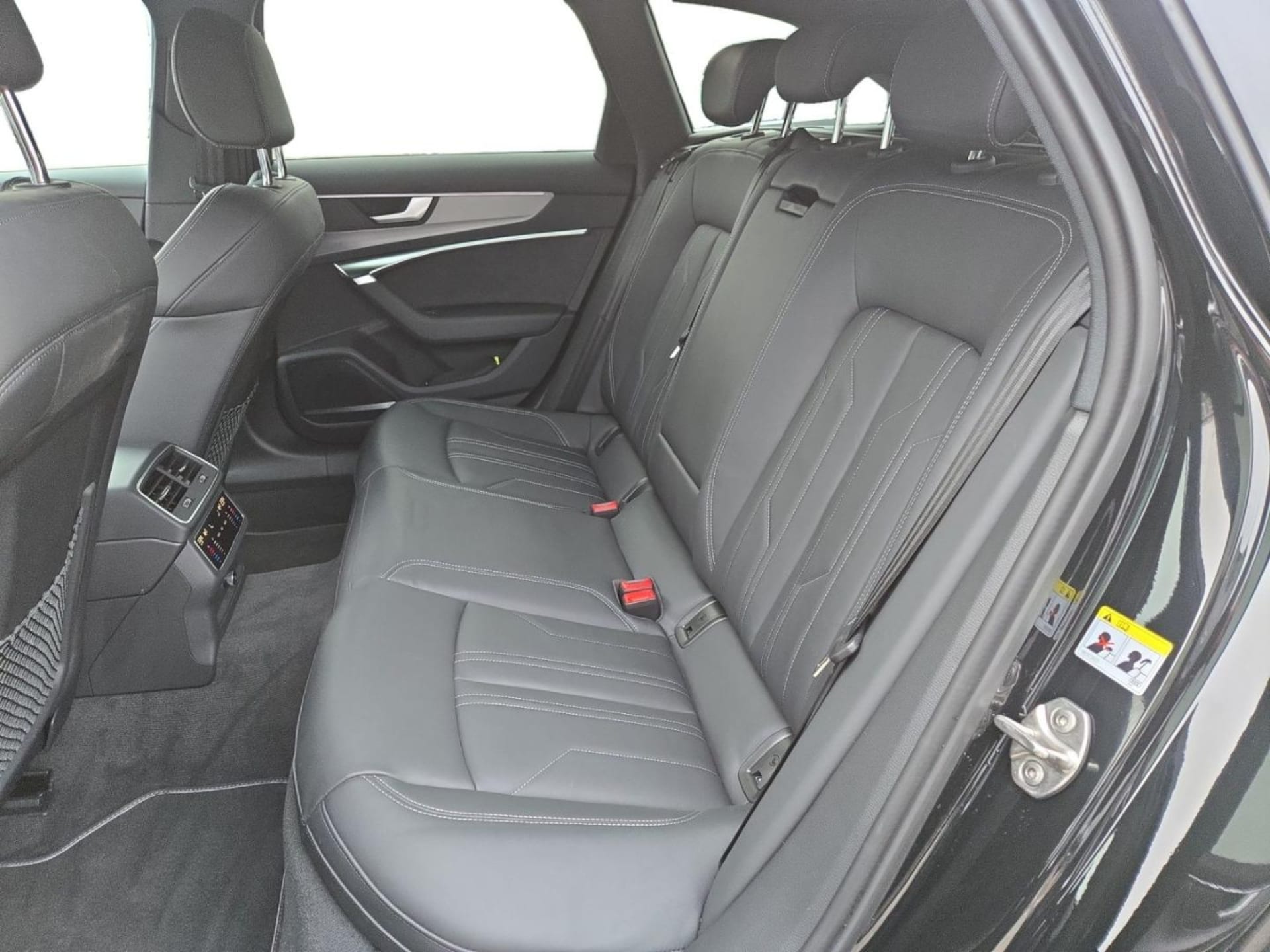 Audi S6 Avant