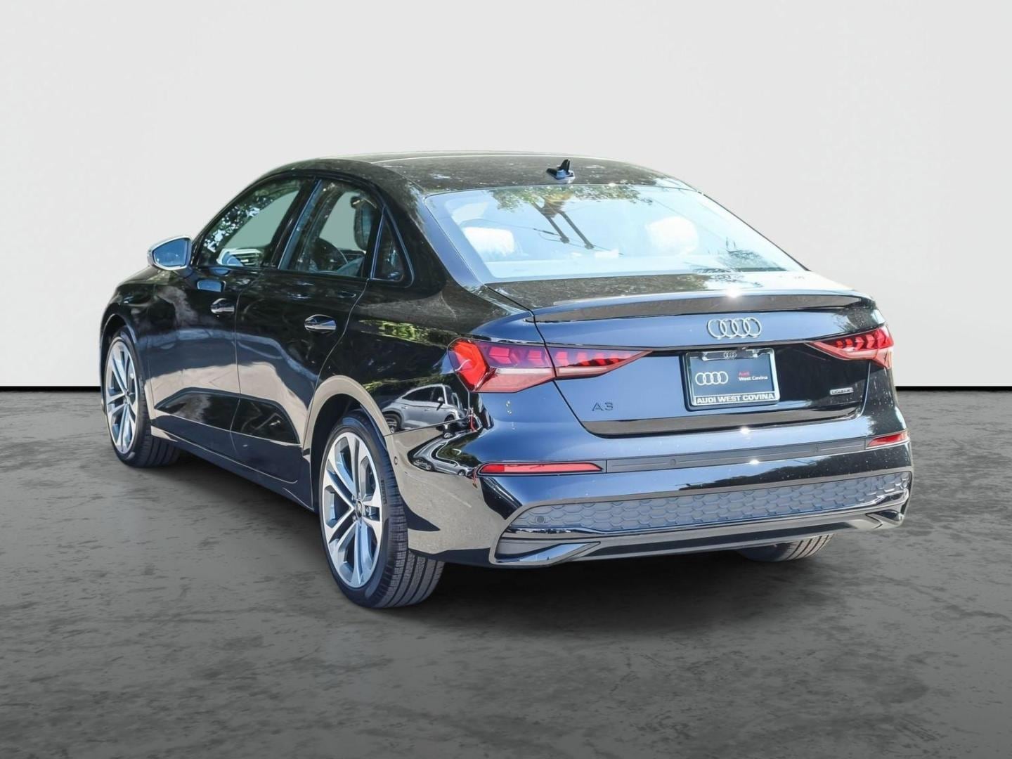 2026 Audi A3 Premium - Photo 6