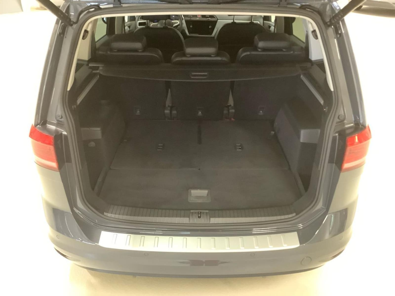 Volkswagen Touran – Bild 14