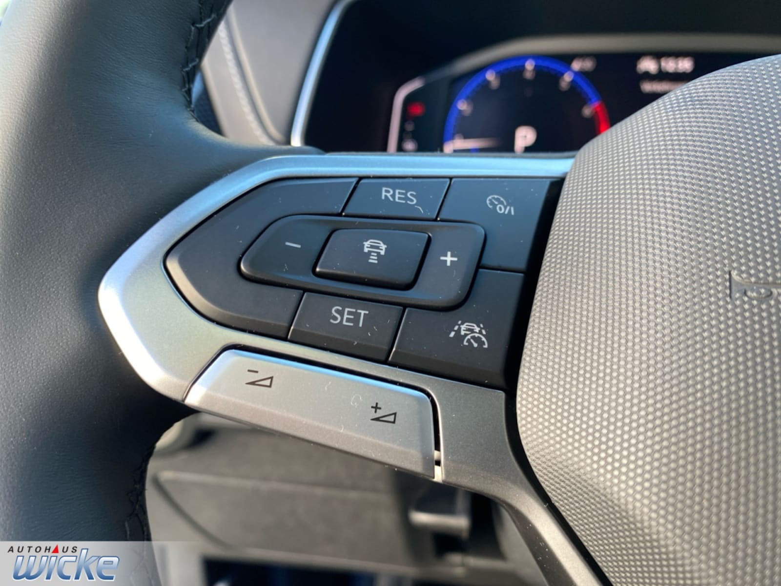 Volkswagen T-Cross – Bild 12