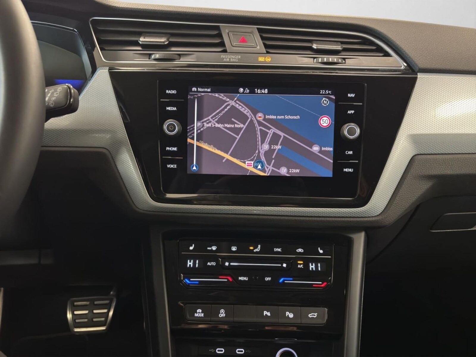 Volkswagen Touran – Bild 11