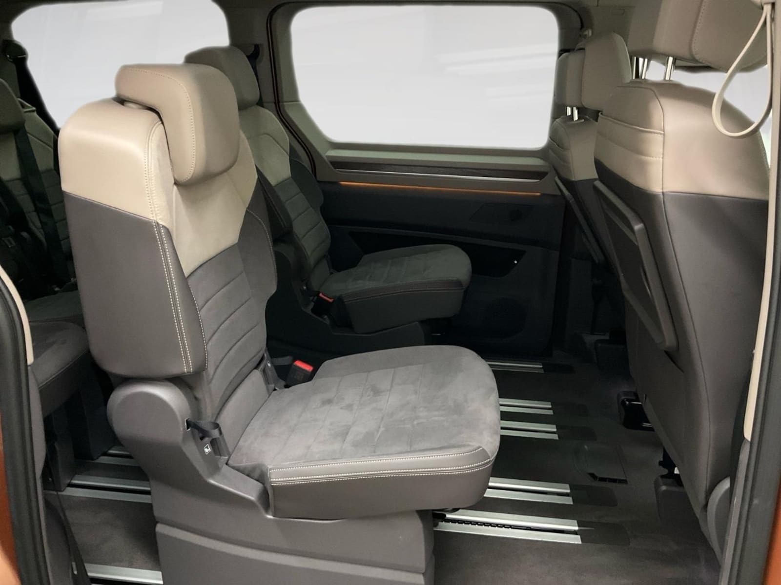 Volkswagen Multivan Langversion – Bild 10