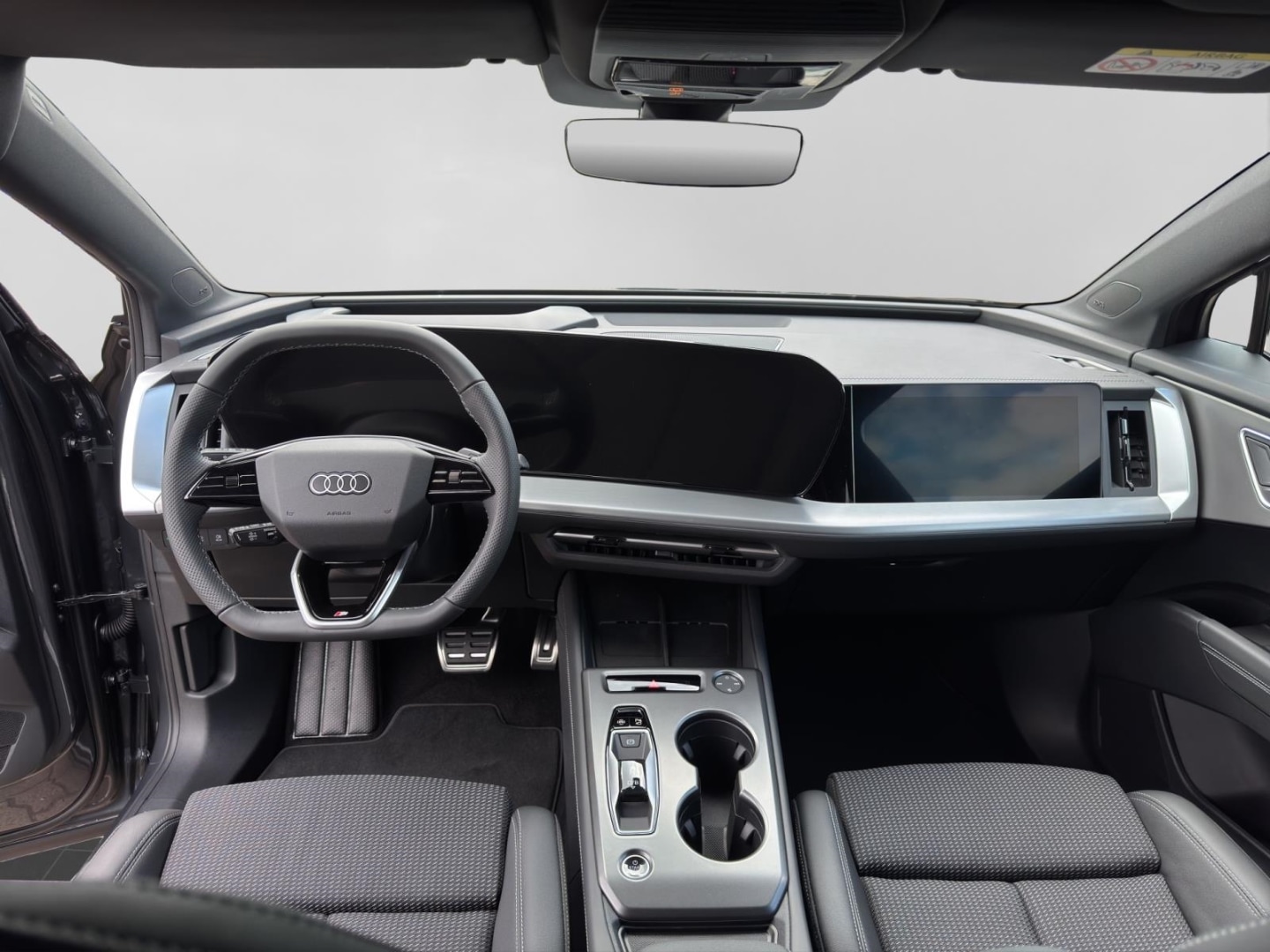 Bild über Audi Q4 SUV e-tron e-tron quattro 220 kW - für weitere Informationen kontaktieren Sie den Audi Partner
