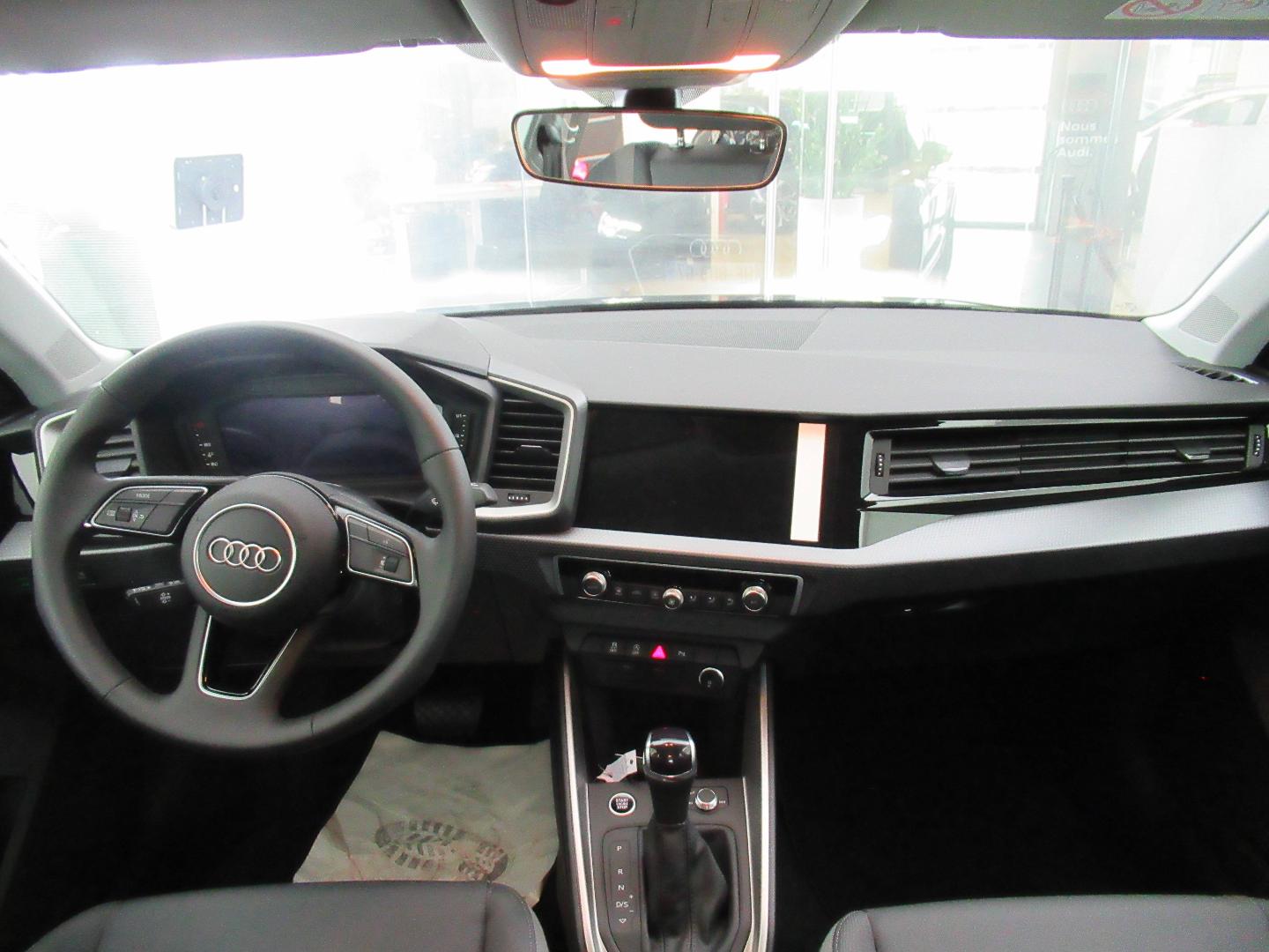 Image about Audi A1 Sportback Design 25 TFSI 70 kW (95 ch) S tronic