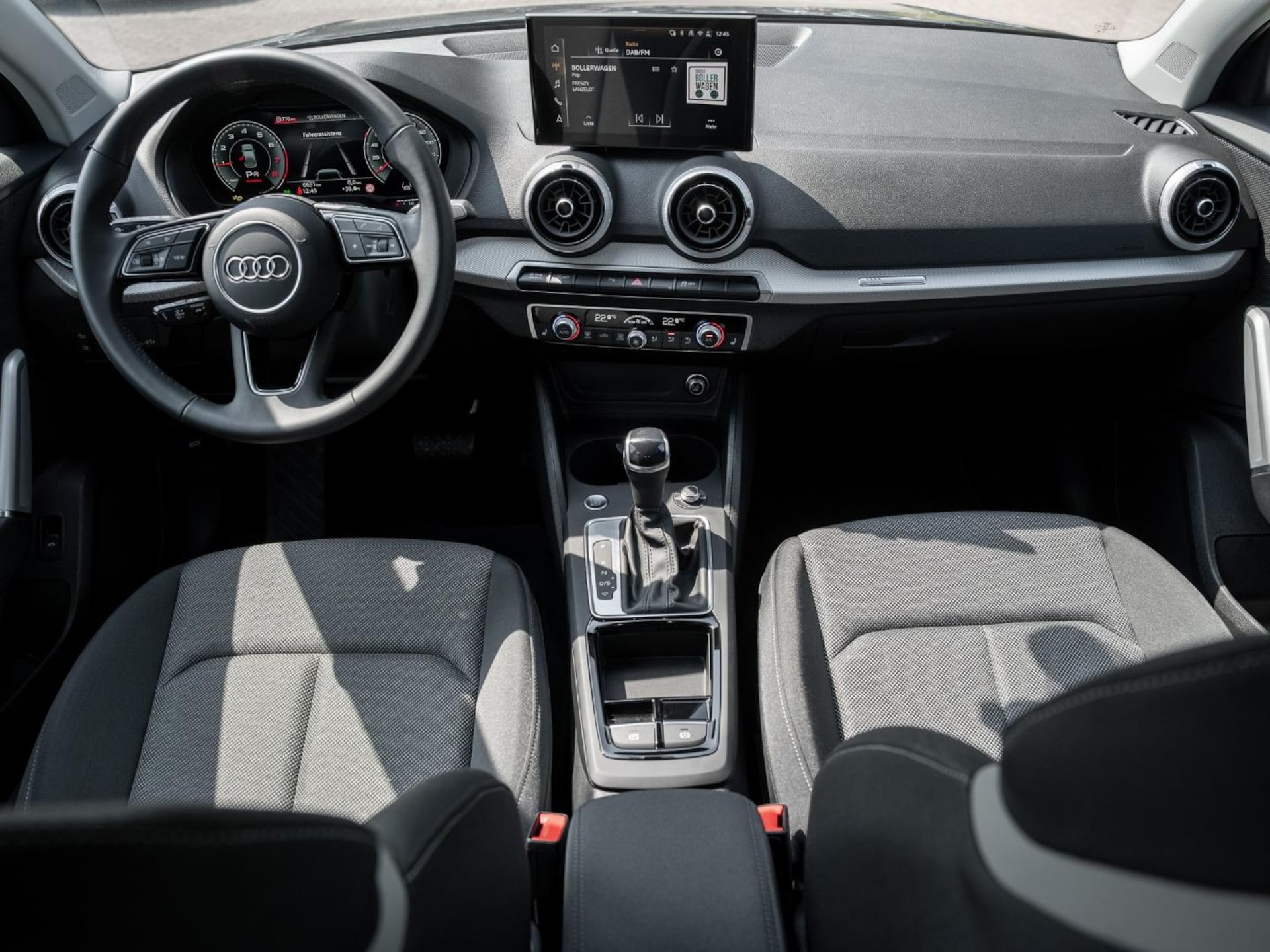 Audi Q2 S line