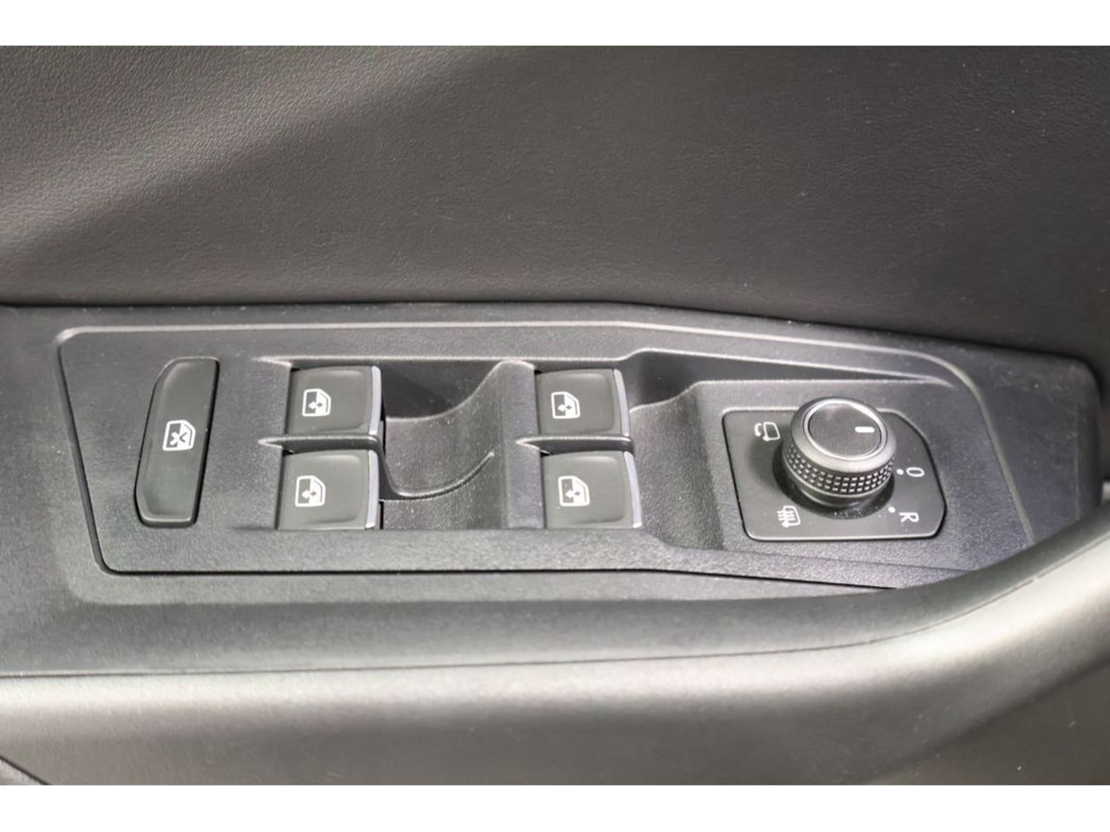 Volkswagen T-Roc – Bild 18