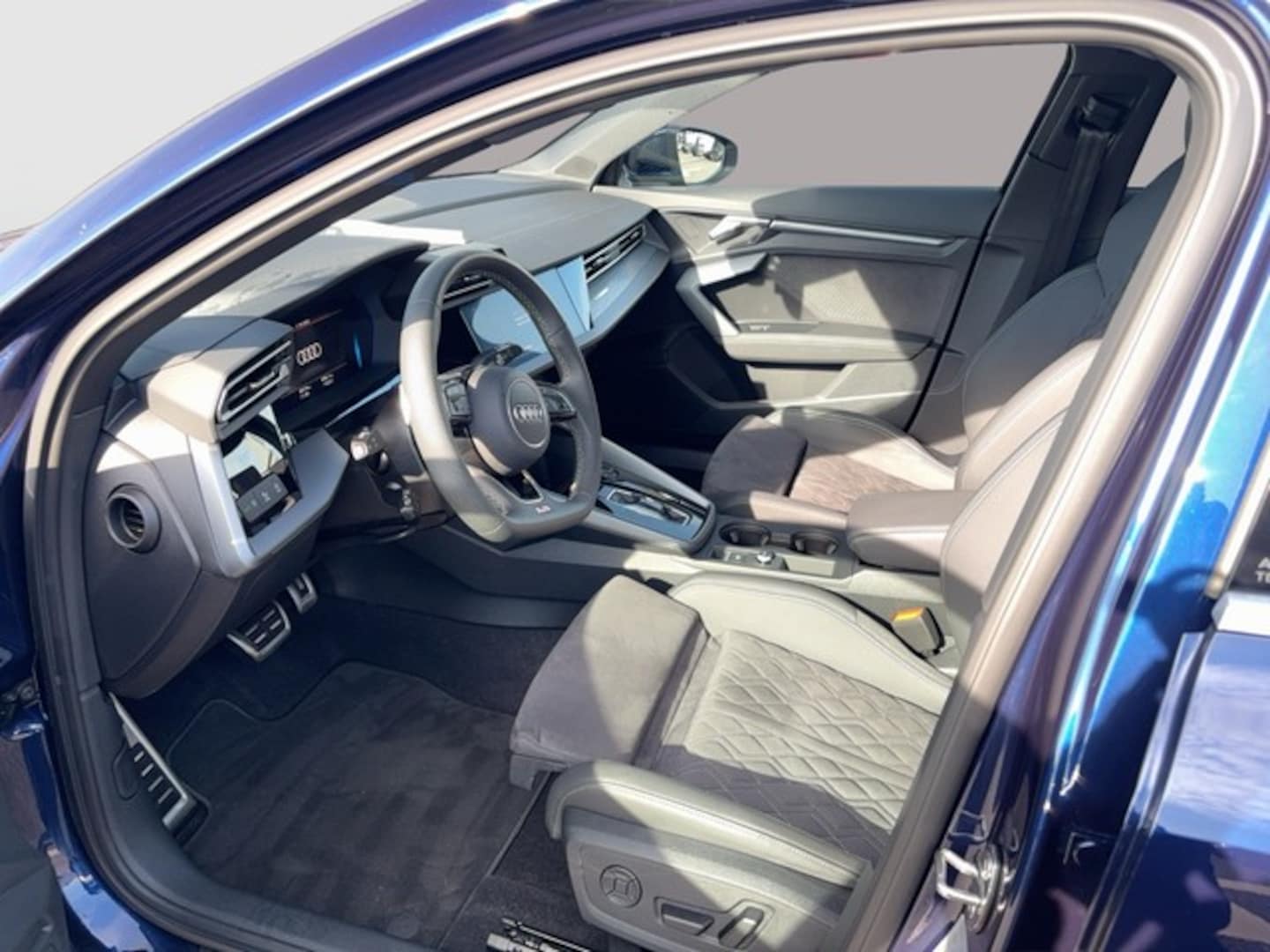 Bild über Audi A3 Sportback TDI S tronic - für weitere Informationen kontaktieren Sie den Audi Partner
