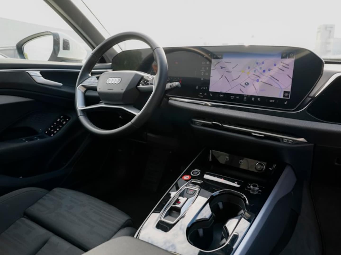 Bild über Audi A6 Avant TFSI 150 kW S tronic - für weitere Informationen kontaktieren Sie den Audi Partner