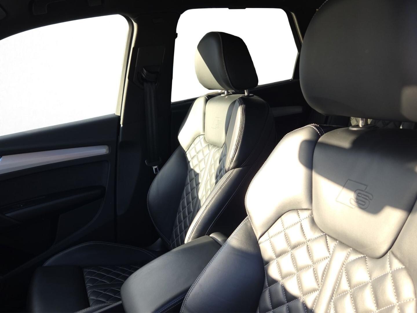Bild über Audi Q5 TFSI e S line 55 TFSI e quattro S tronic - für weitere Informationen kontaktieren Sie den Audi Partner