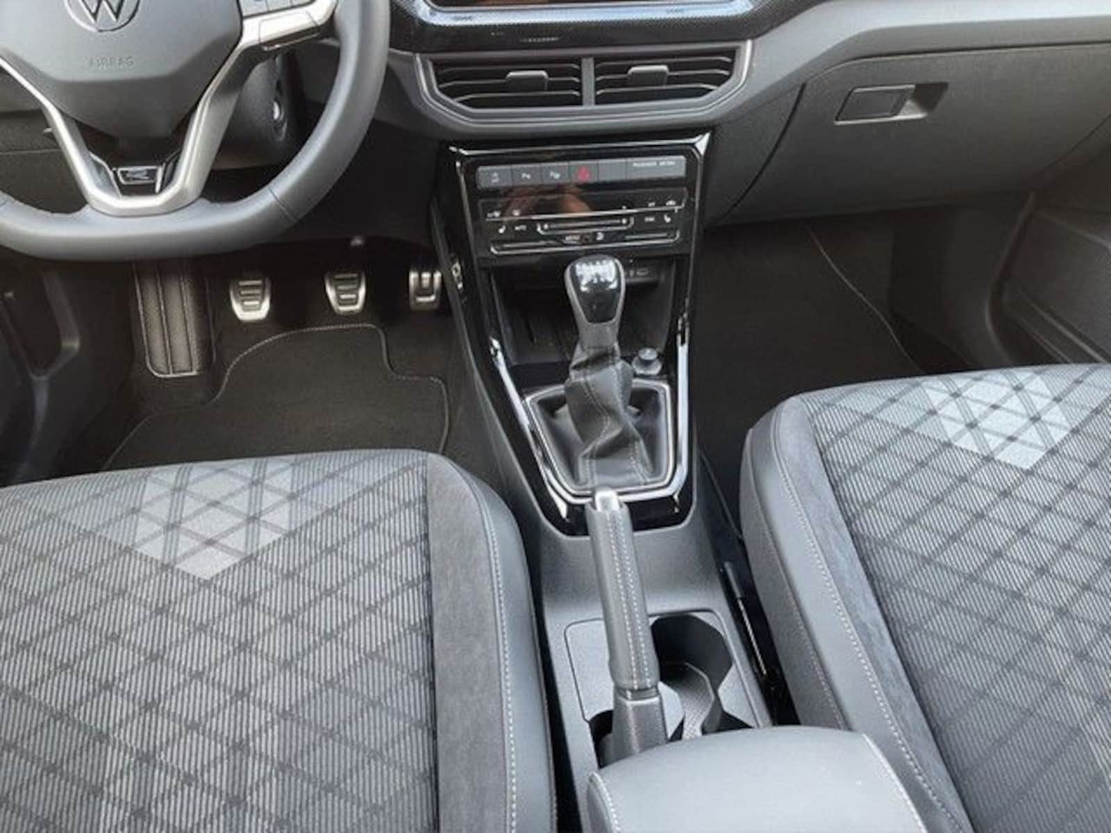 Volkswagen T-Cross – Bild 12