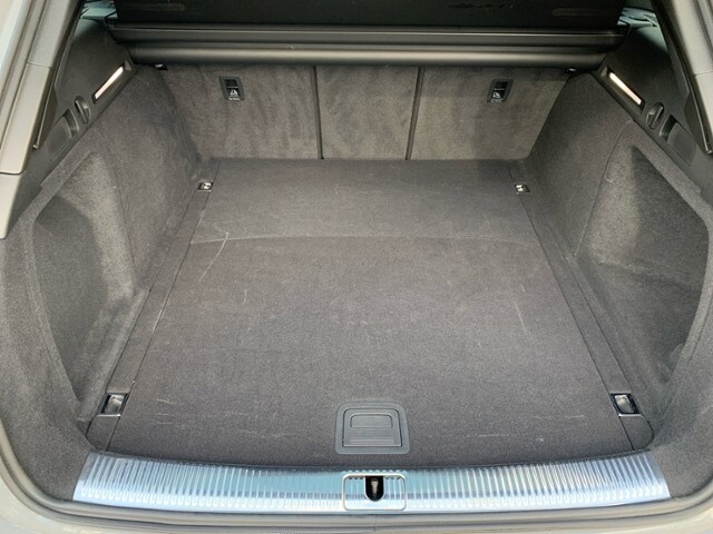 Image about Audi RS 4 Avant TFSI quattro tiptronic