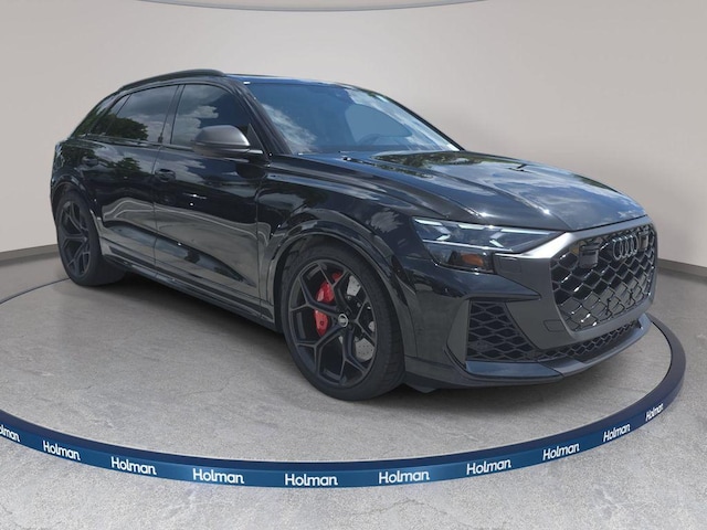 2026 Audi RS Q8 SUV performance