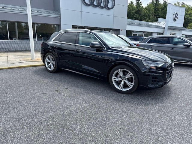 2023 Audi Q8