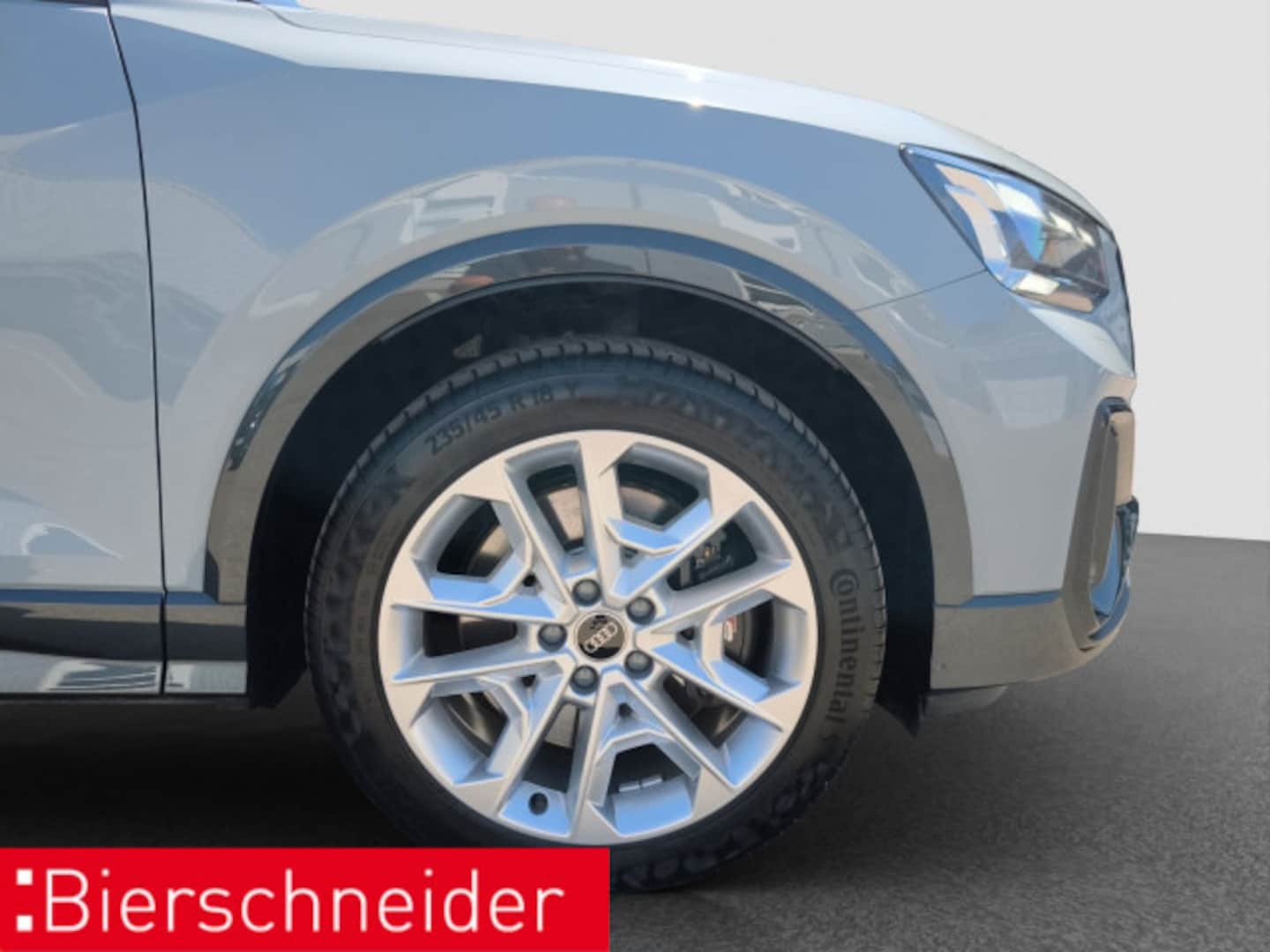 Bild über Audi SQ2 TFSI quattro S tronic - für weitere Informationen kontaktieren Sie den Audi Partner