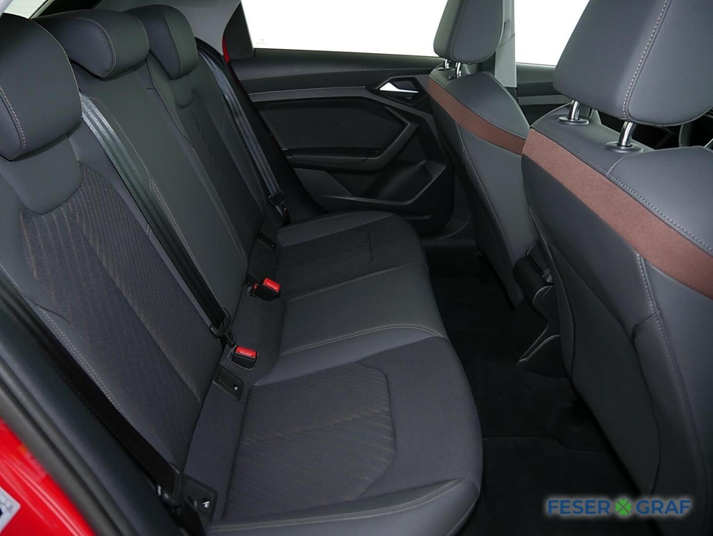 Bild über Audi A1 Sportback S line 25 TFSI S tronic - für weitere Informationen kontaktieren Sie den Audi Partner