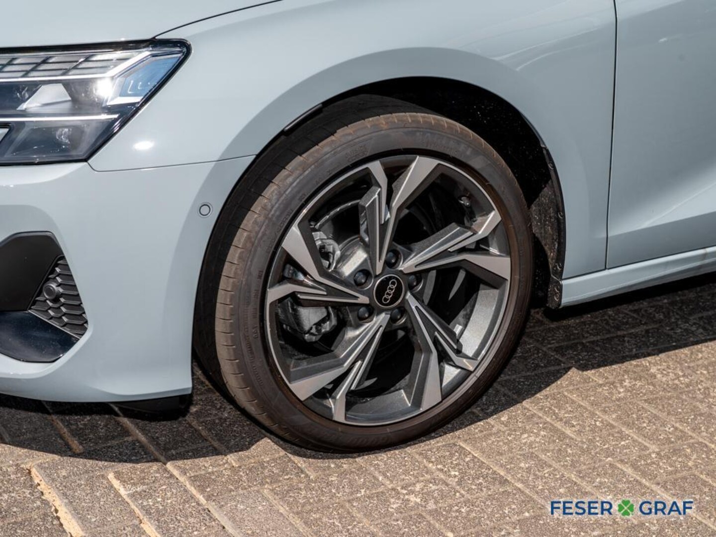 Bild über Audi A3 Sportback TFSI 110 kW S tronic - für weitere Informationen kontaktieren Sie den Audi Partner