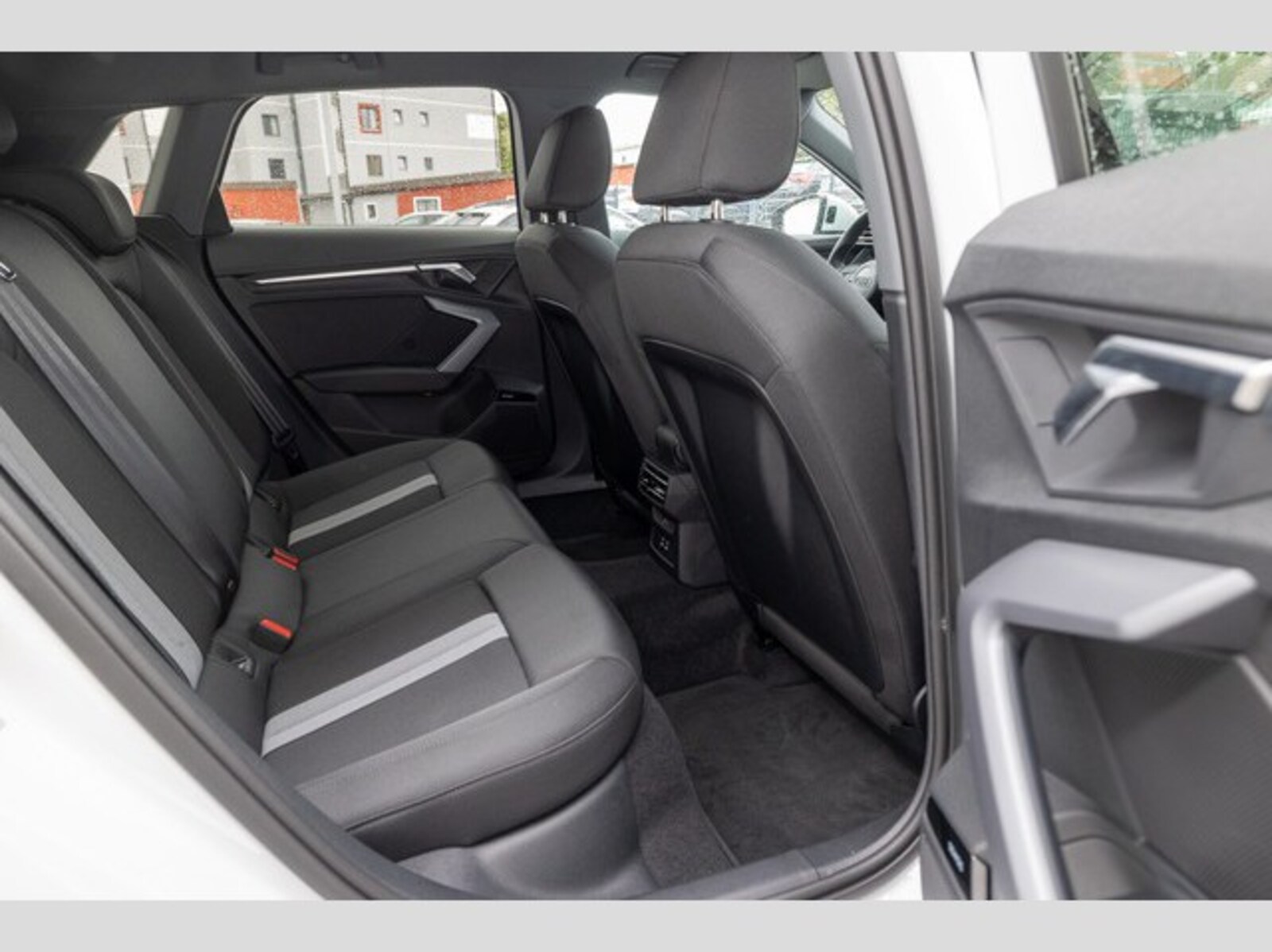 Audi A3 allstreet – Bild 6