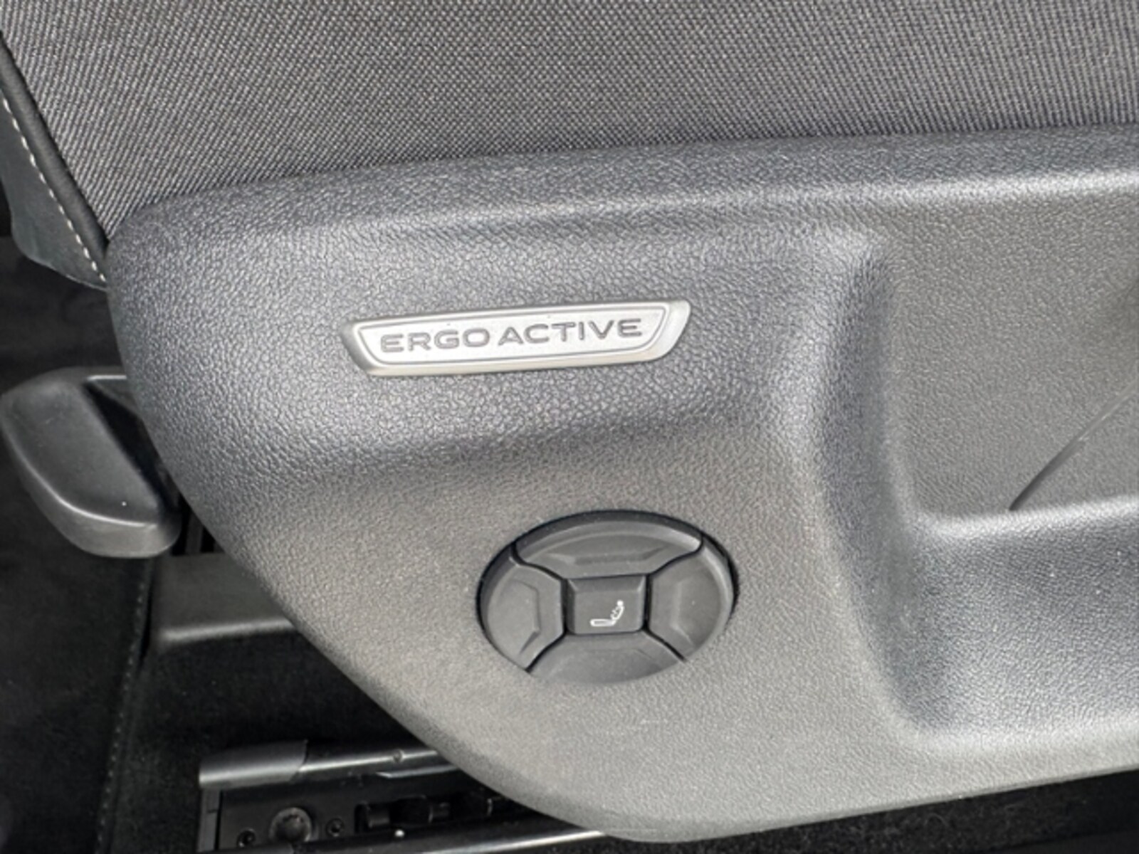 Volkswagen Tiguan – Bild 19