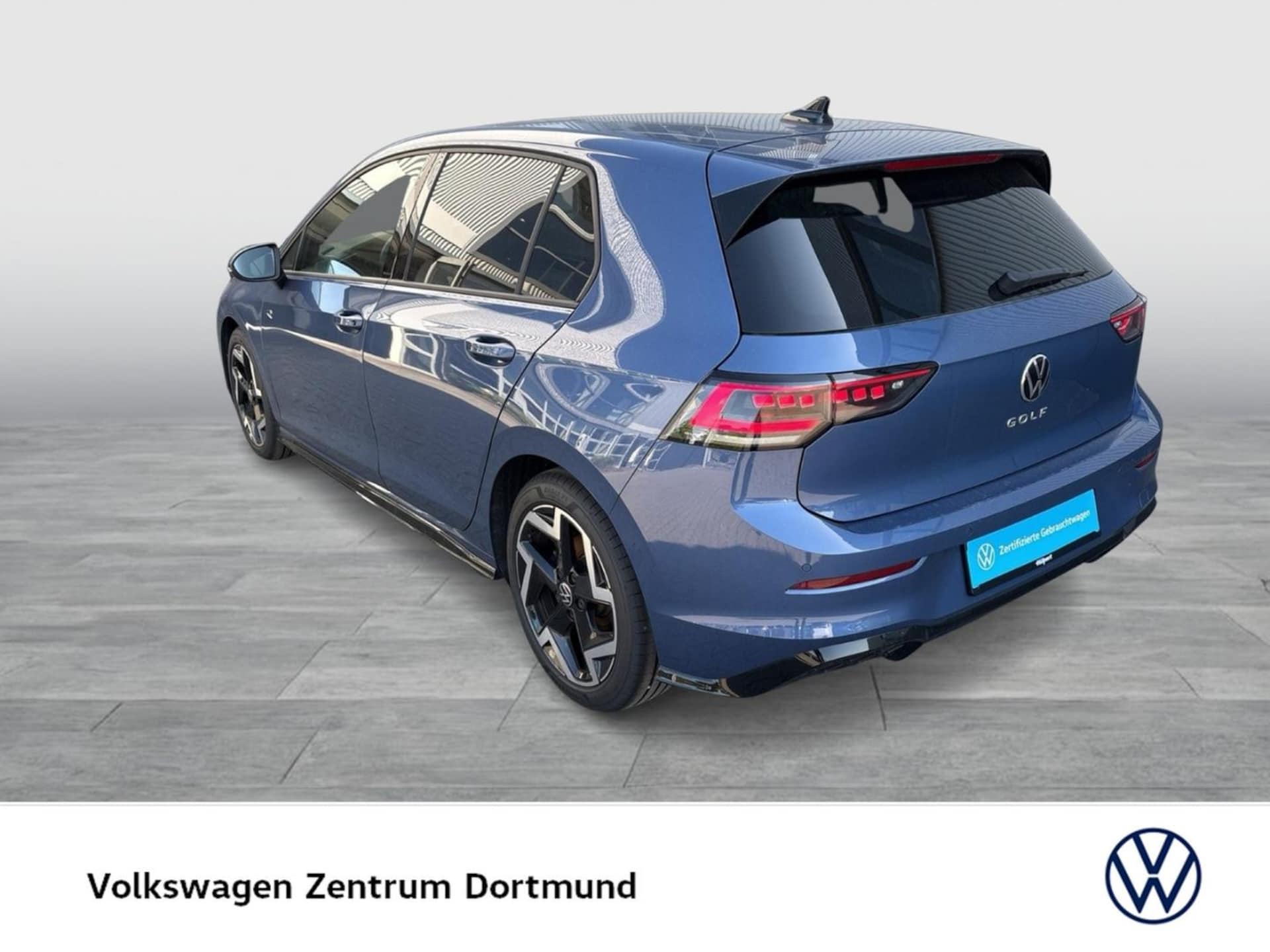 Volkswagen Golf R-Line