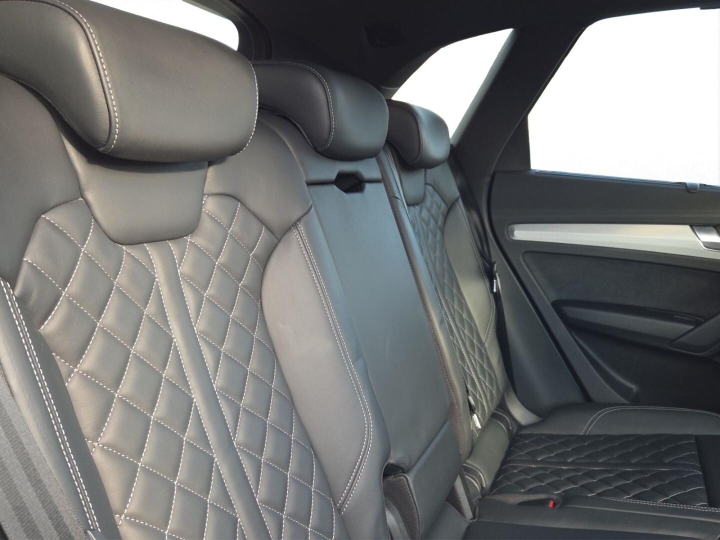 Bild über Audi Q5 TFSI e S line 55 TFSI e quattro S tronic - für weitere Informationen kontaktieren Sie den Audi Partner
