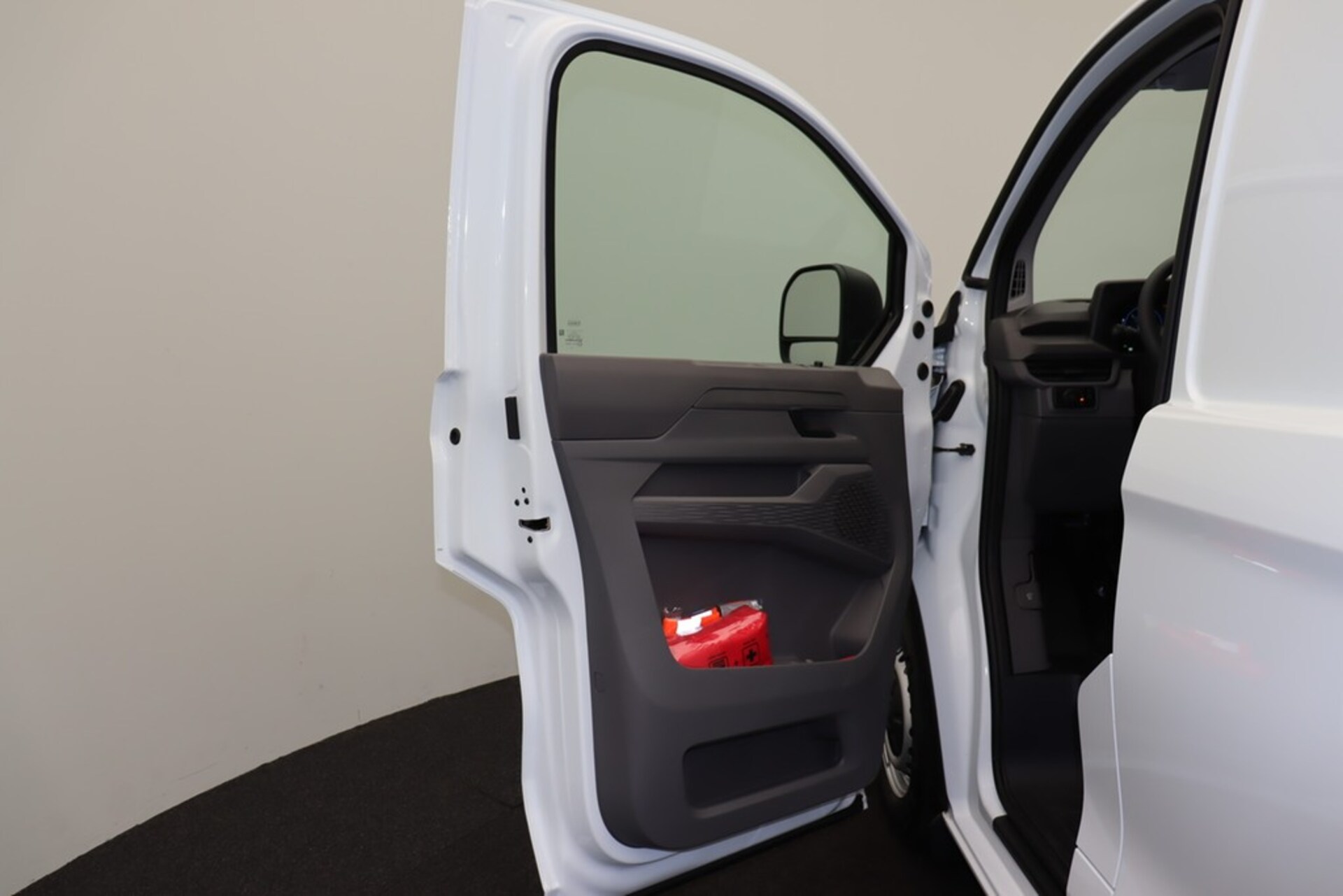 Volkswagen Transporter Kasten kurzer Radstand