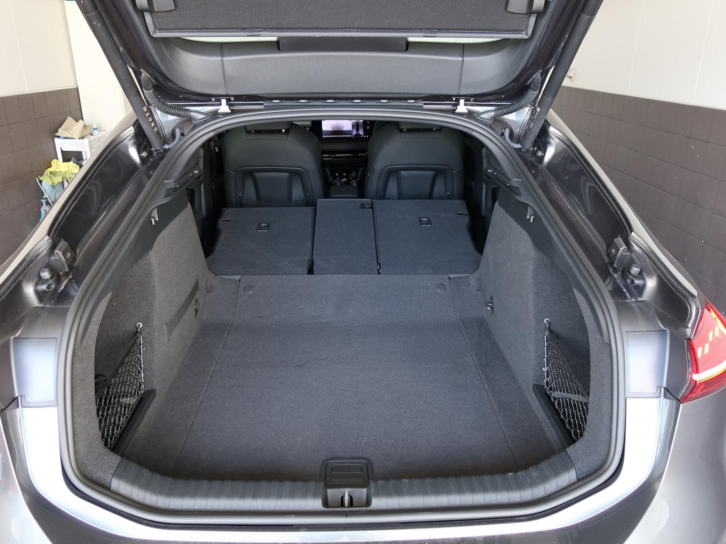 Audi A6 Sportback e-tron e-tron performance 270 kW for more details contact your dealer