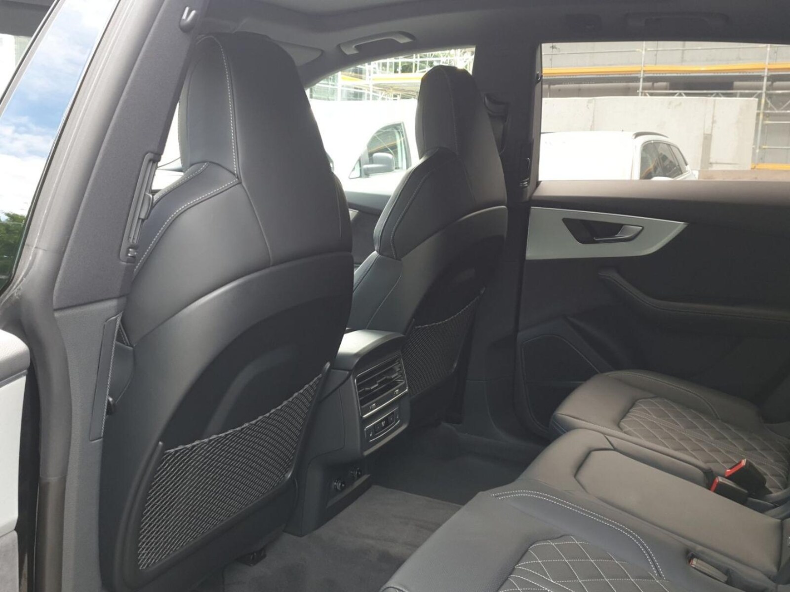 Audi Q8 – Bild 16