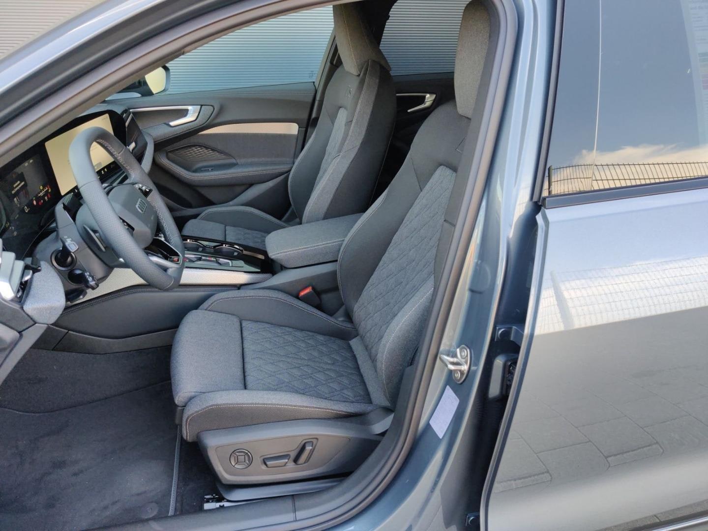 Bild über Audi A5 Avant TDI quattro 150 kW S tronic - für weitere Informationen kontaktieren Sie den Audi Partner