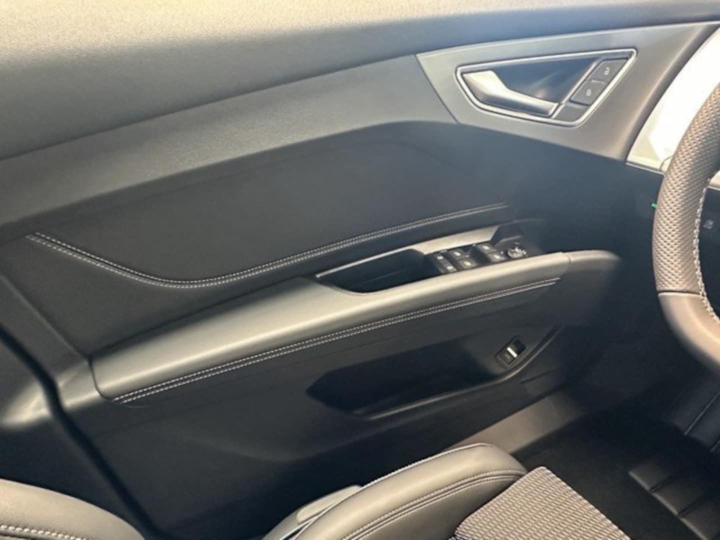 Bild über Audi Q4 Sportback e-tron e-tron performance 210 kW - für weitere Informationen kontaktieren Sie den Audi Partner