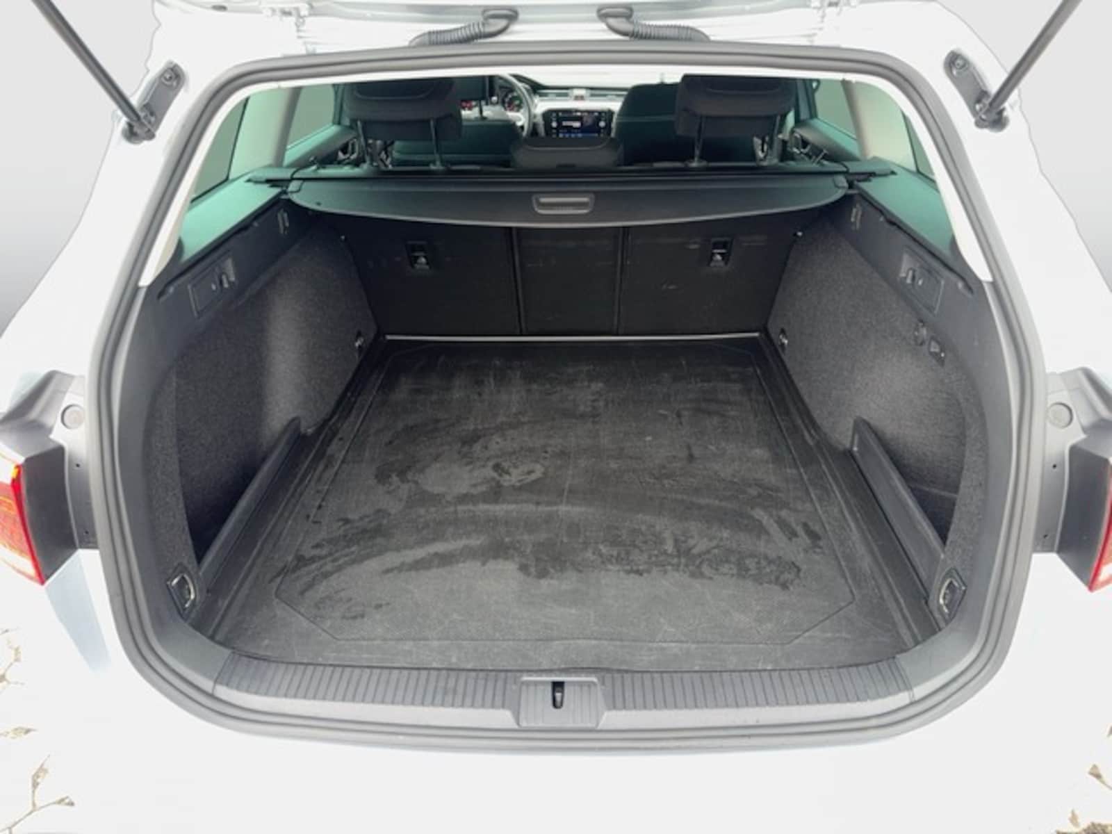 Volkswagen Passat Variant – Bild 12