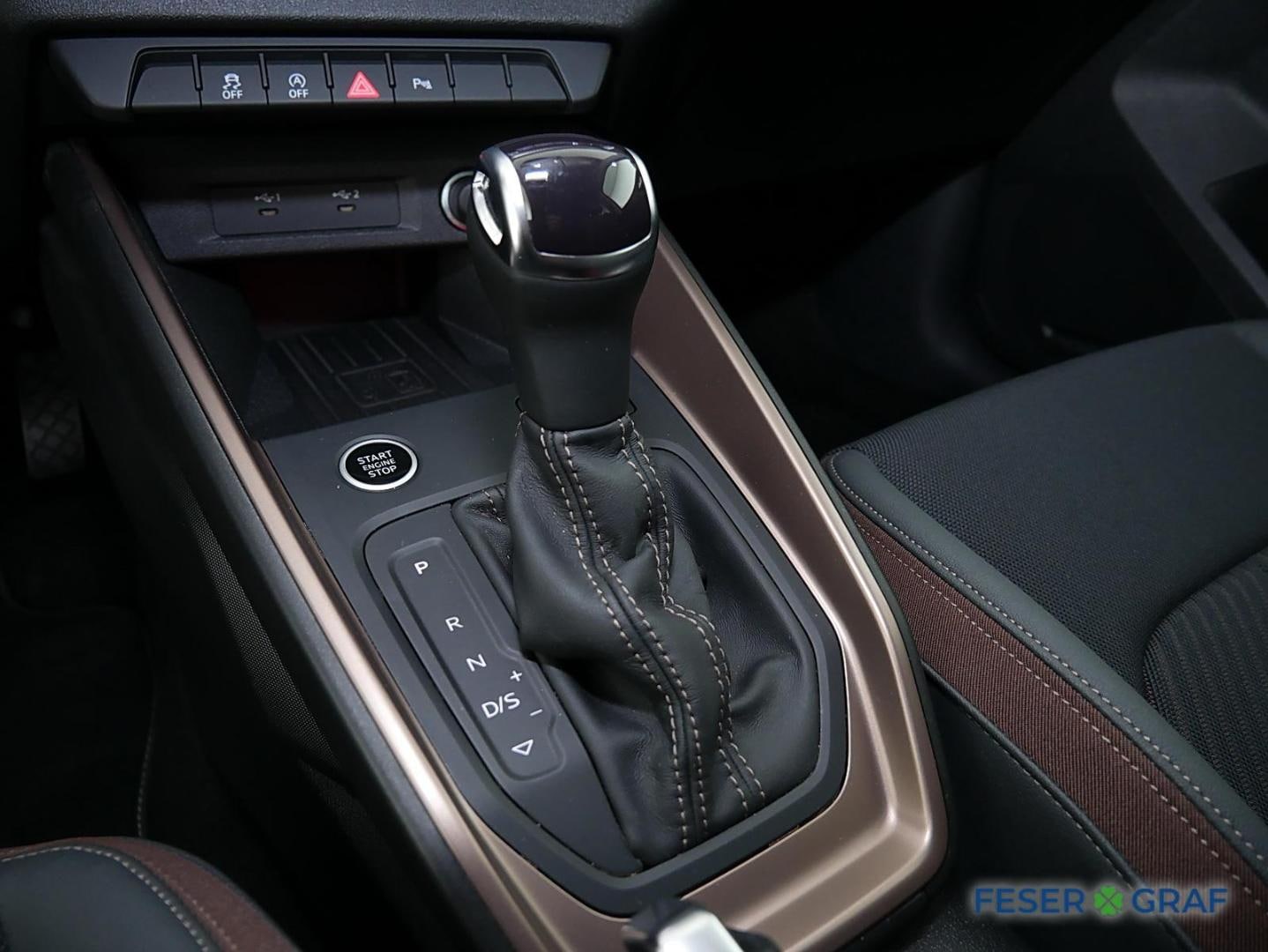 Bild über Audi A1 Sportback S line 25 TFSI S tronic - für weitere Informationen kontaktieren Sie den Audi Partner