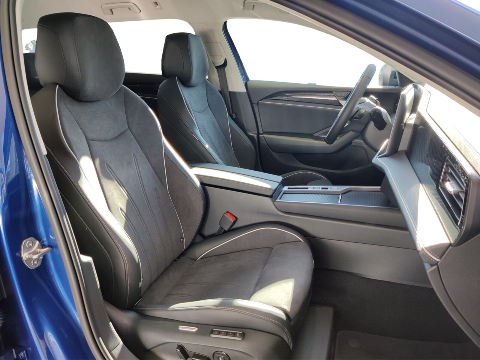 Volkswagen Passat – Bild 6