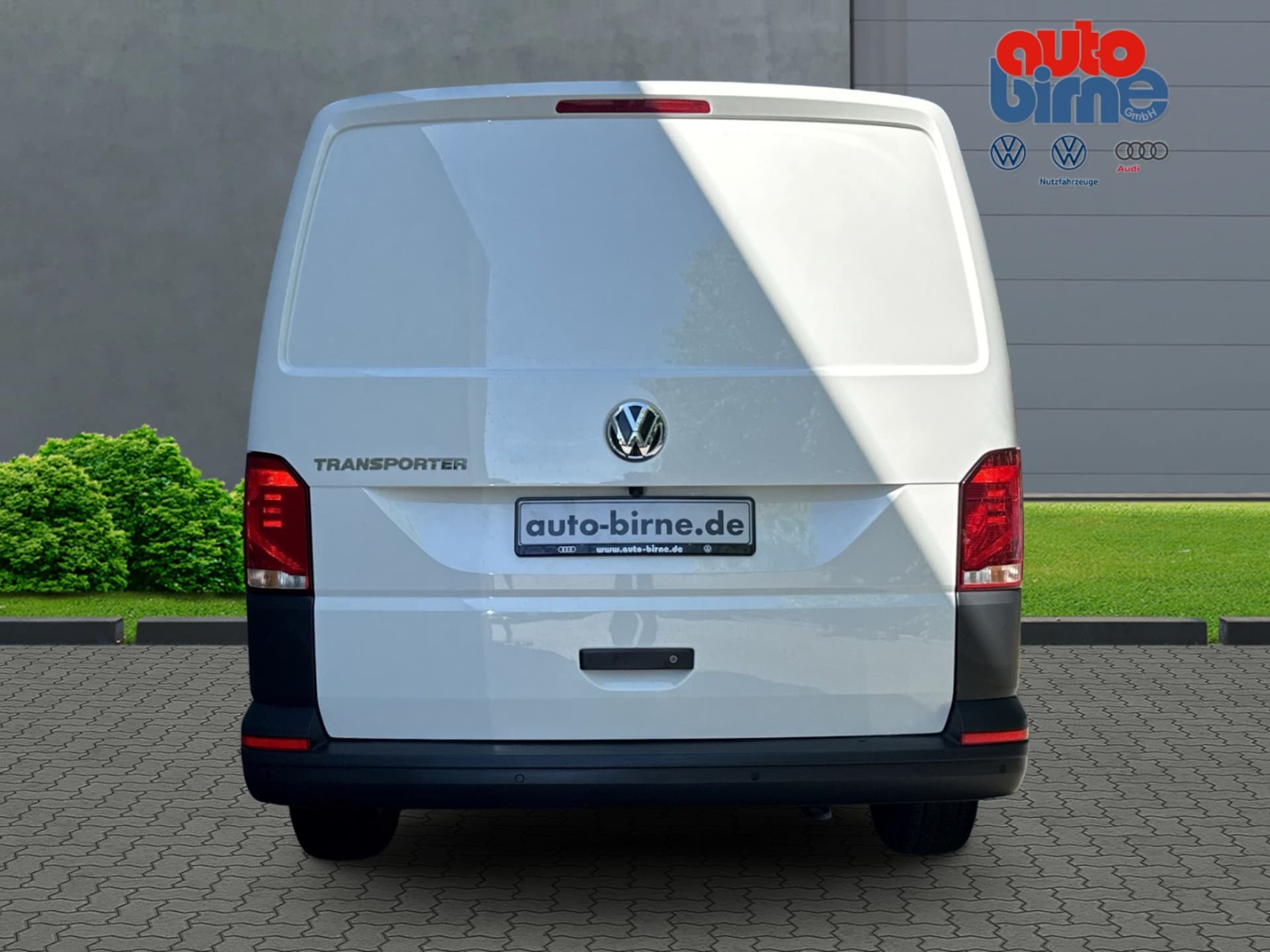 Volkswagen T6.1 Transporter Kasten langer Radstand