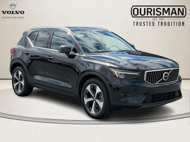 2023 Volvo XC40