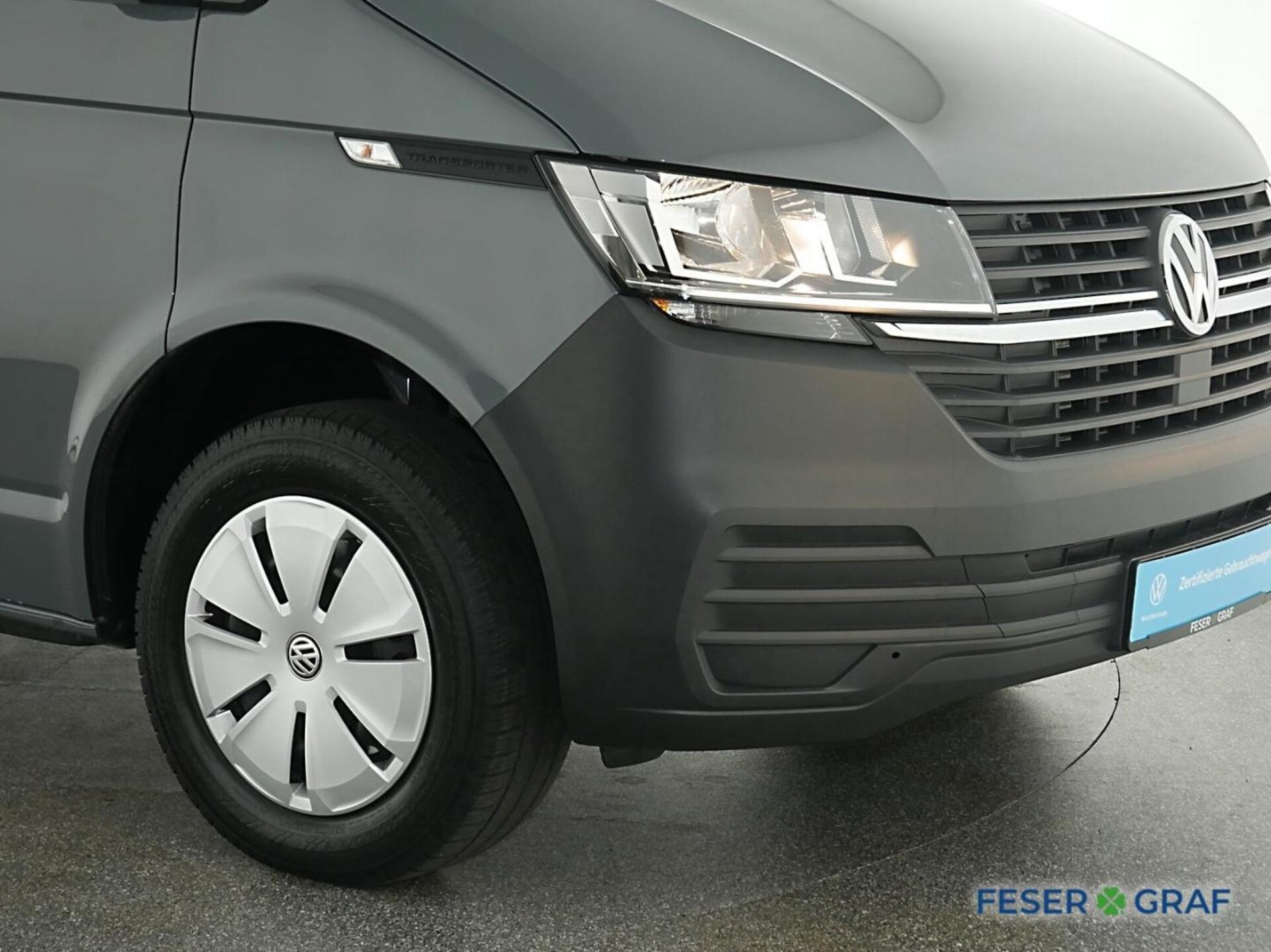 Volkswagen T6.1 Transporter Kasten langer Radstand