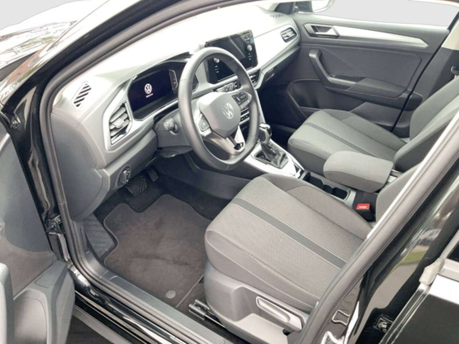 Volkswagen T-Roc – Bild 8