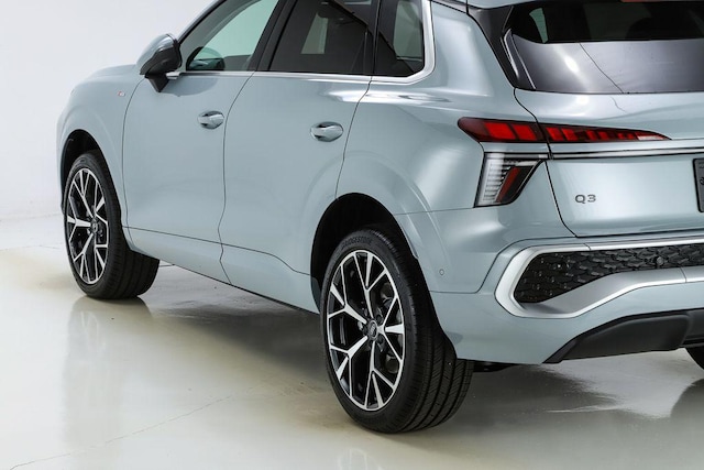 2026 Audi Q3 Base - Photo 11