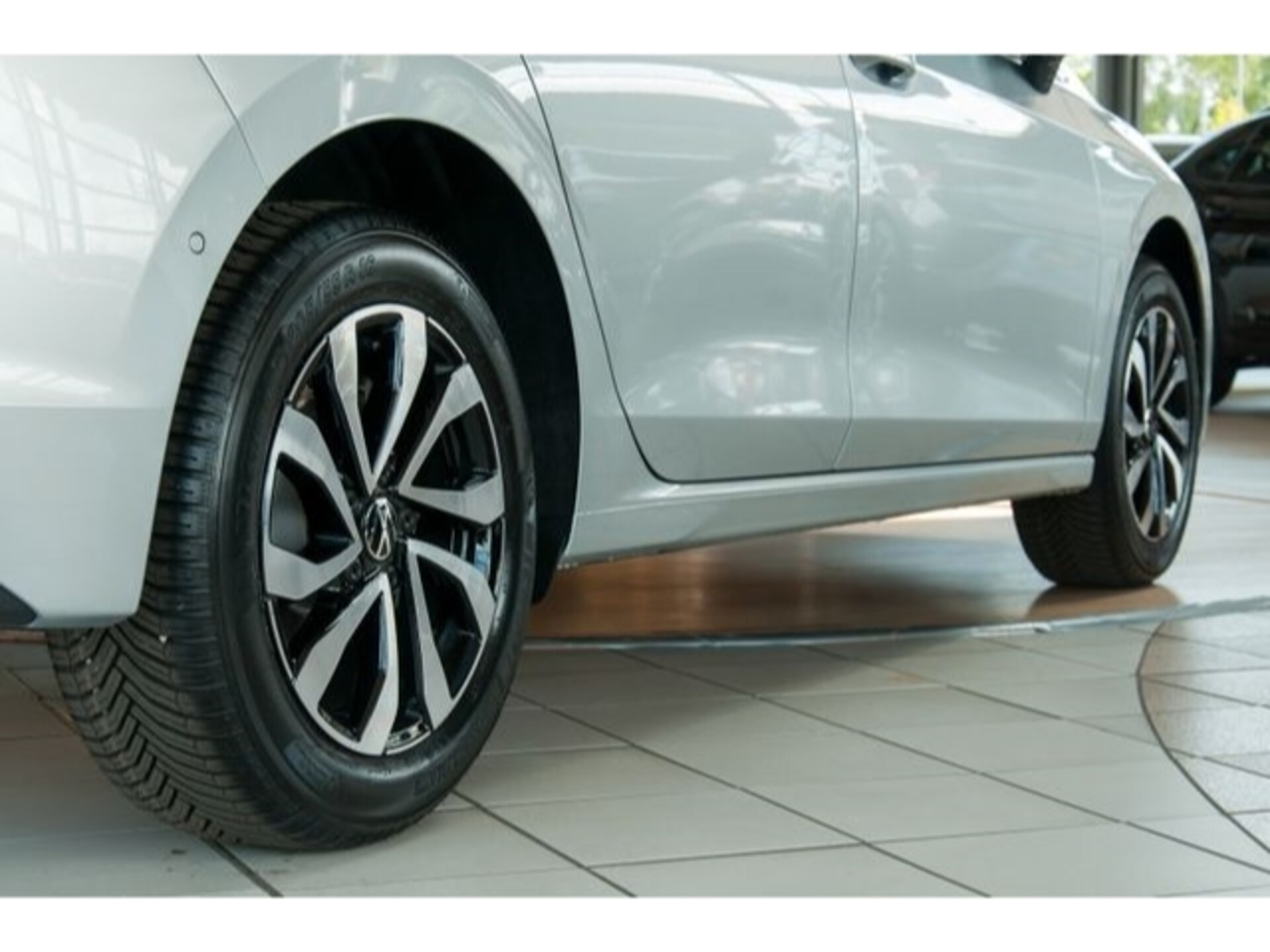 Volkswagen Golf Active