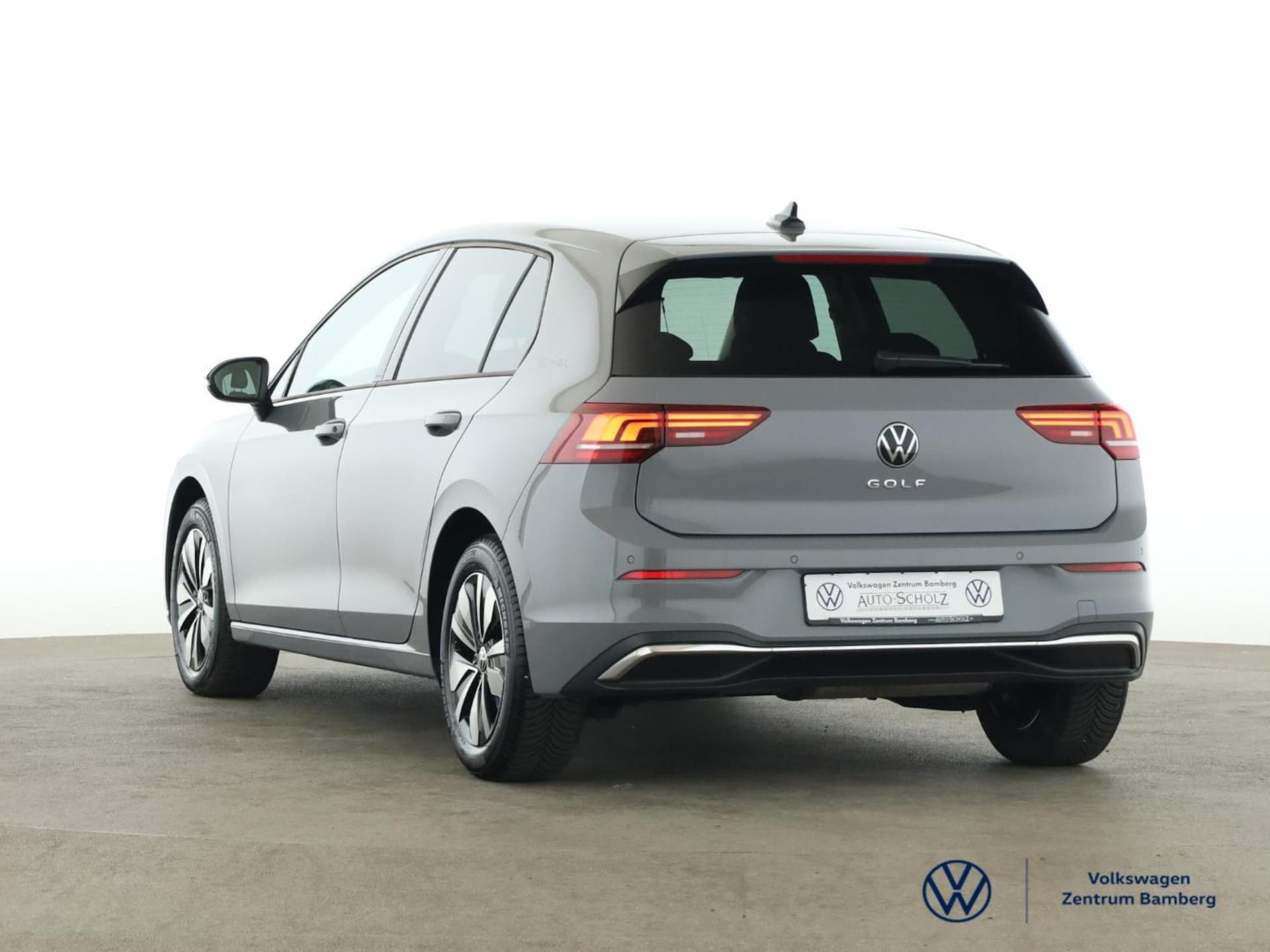 Volkswagen Golf Life