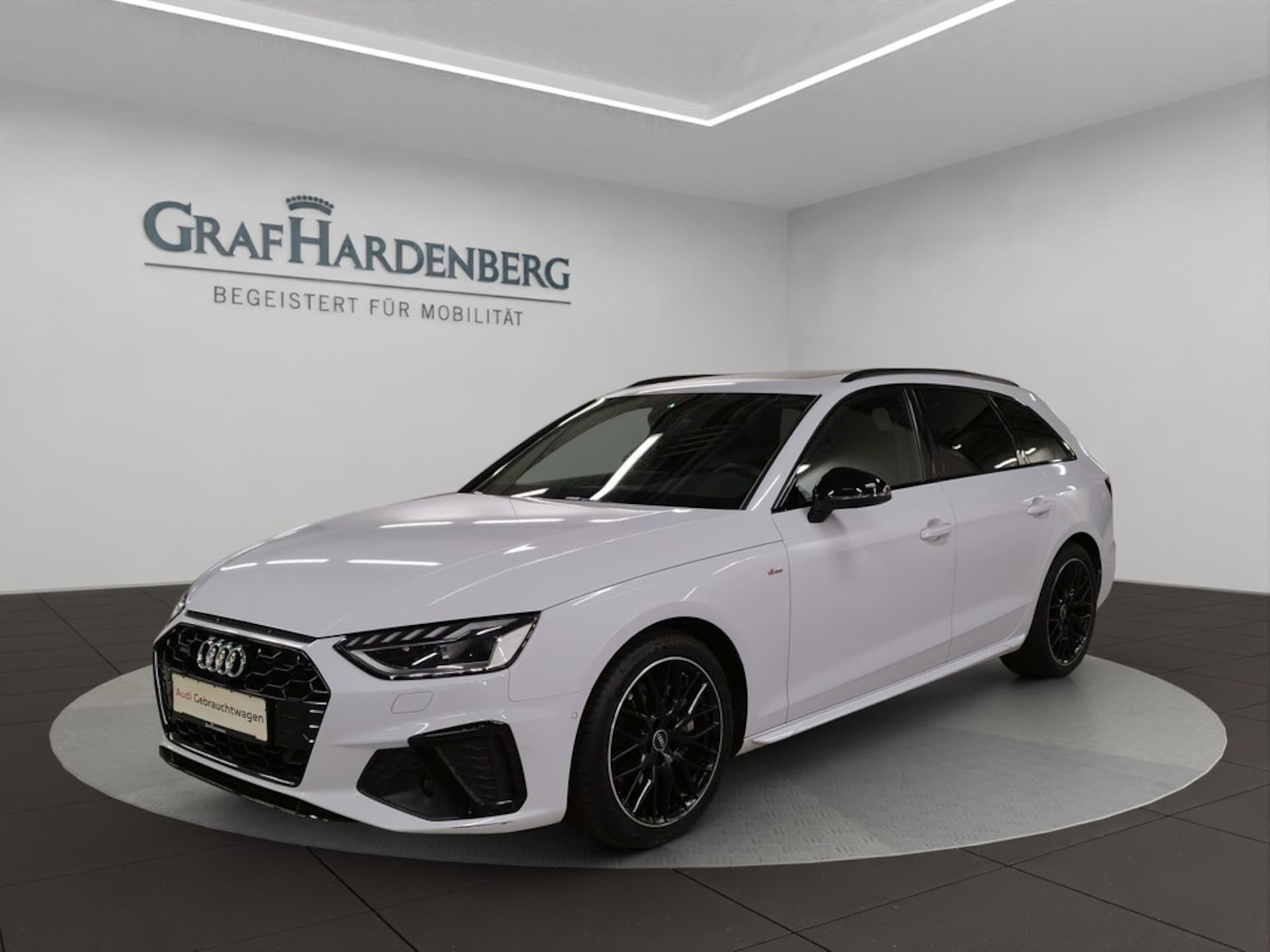 Audi A4 Avant S line
