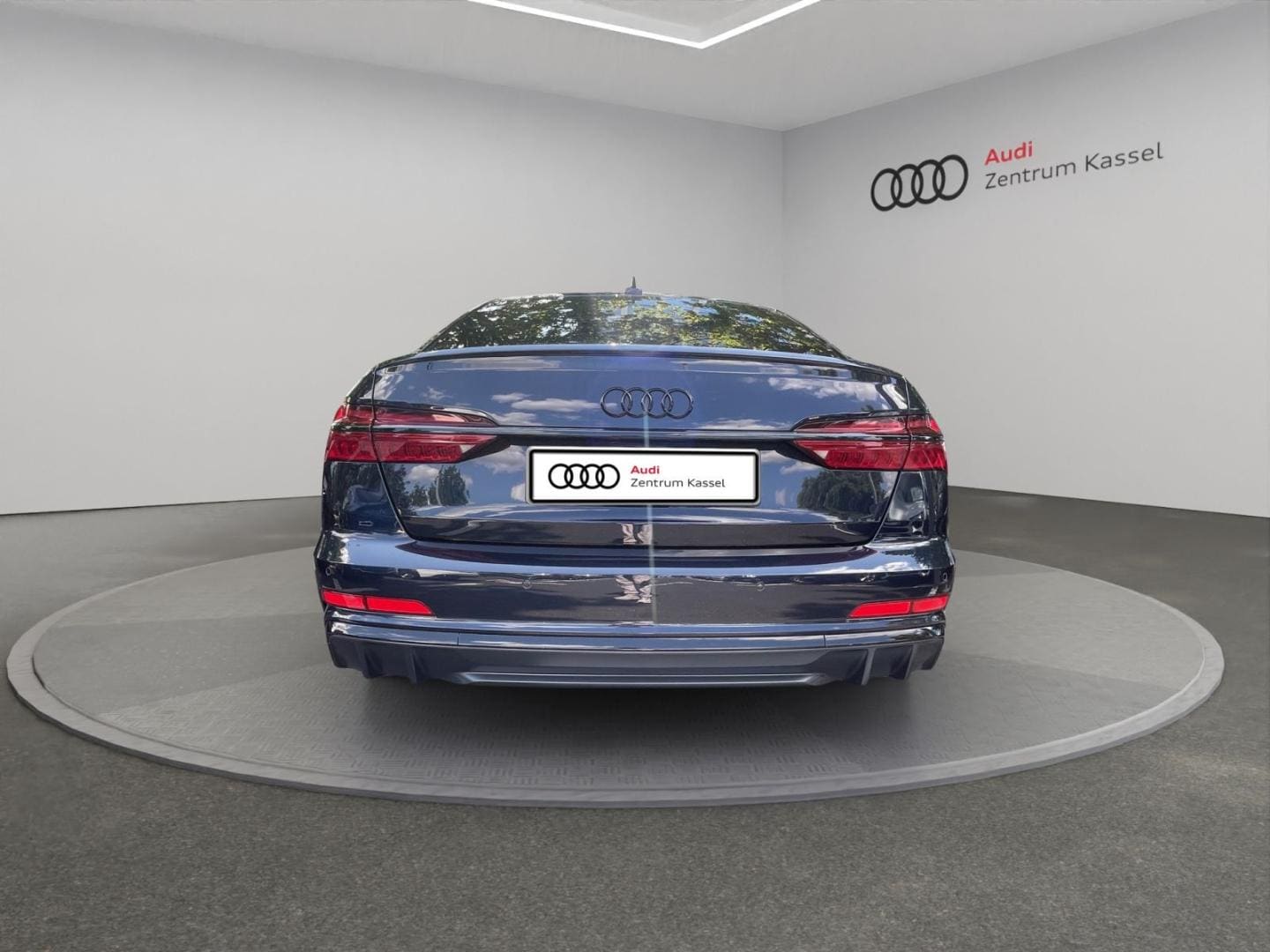 Bild über Audi S6 Limousine TDI quattro tiptronic - für weitere Informationen kontaktieren Sie den Audi Partner