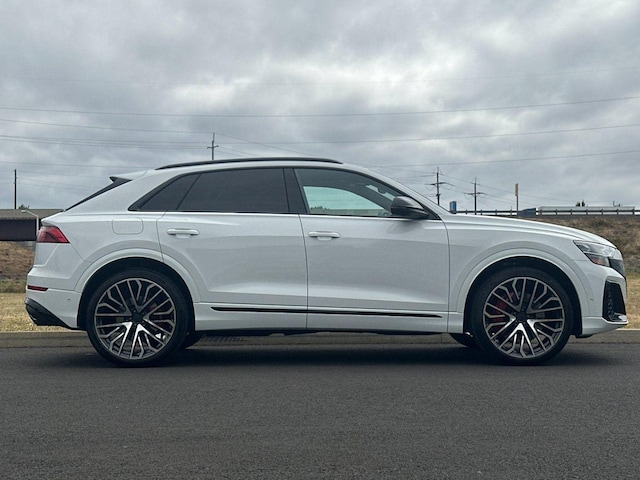 2026 Audi SQ8