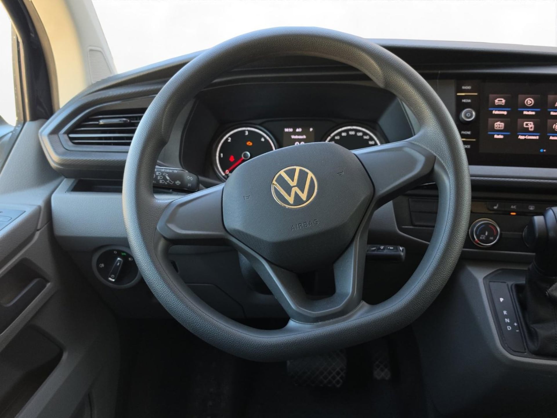 Volkswagen T6.1 Transporter Kombi kurzer Radstand