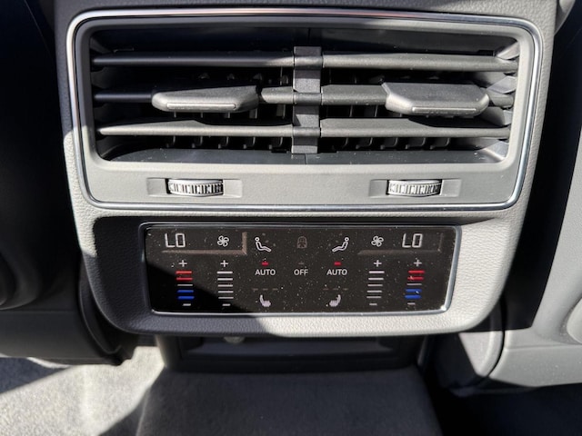 2026 Audi SQ7 Premium Plus - Photo 20