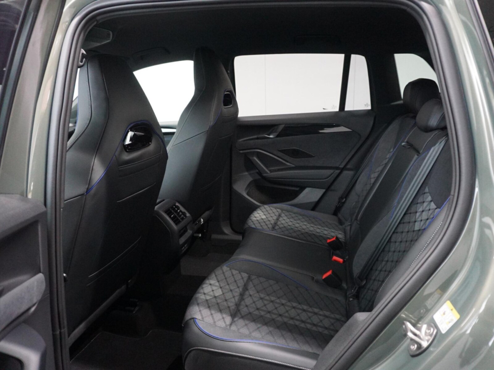 Volkswagen Tiguan – Bild 10