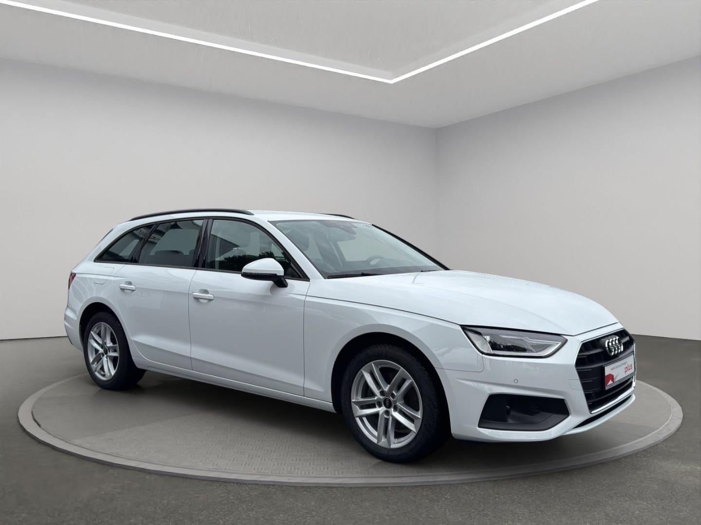 Bild über Audi A4 Avant 30 TDI S tronic - für weitere Informationen kontaktieren Sie den Audi Partner