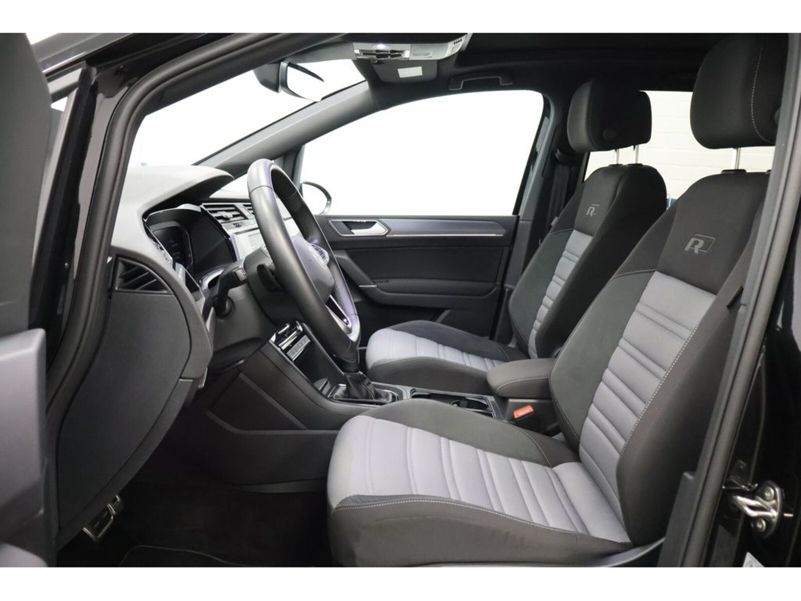 Volkswagen Touran – Bild 29