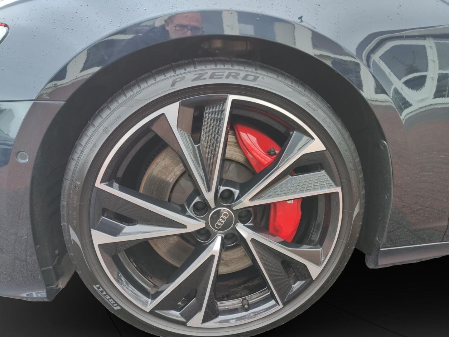Bild über Audi S6 Avant TDI quattro tiptronic - für weitere Informationen kontaktieren Sie den Audi Partner