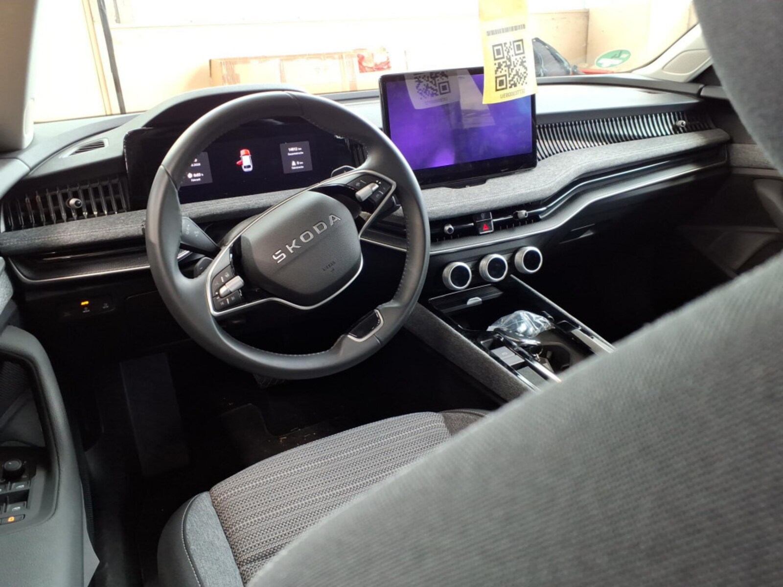 Škoda Superb Combi – Bild 10