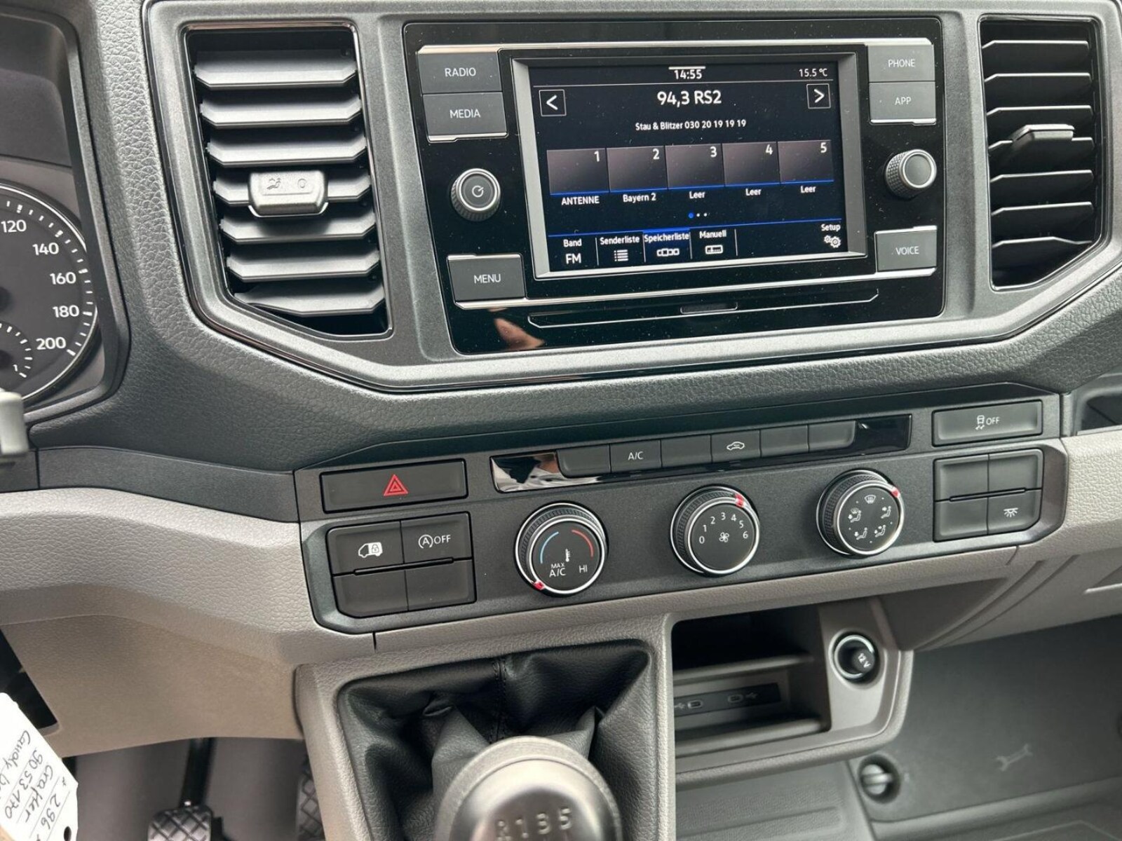 Volkswagen Crafter Kasten mittlerer Radstand – Bild 16